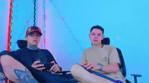 Snapshot of bruno_wild chatting on 19, 10, 2025 Bruno wild online show from 19, 10, 2025