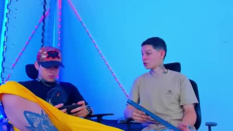 Snapshot of bruno_wild chatting on 21, 10, 2025 Bruno wild online show from 21, 10, 2025