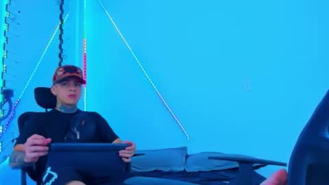 Snapshot of bruno_wild chatting on 31, 10, 2025 Bruno wild online show from 31, 10, 2025