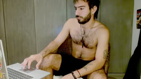 Snapshot of brunobaibe chatting on 30, 12, 2024 brunobaibe online show from 30, 12, 2024