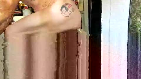 Steve... aka SkinnieDippin aka TimberTramp online show from 13, 9, 2025