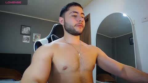 Snapshot of bryan_oficials chatting on 9, 1, 2025 bryan_oficials online show from 9, 1, 2025