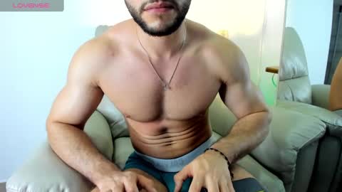 Snapshot of bryan_oficials chatting on 10, 3, 2025 bryan_oficials online show from 10, 3, 2025