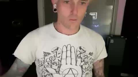 Snapshot of bryjybxxx chatting on 25, 11, 2025 bryjybxxx online show from 25, 11, 2025