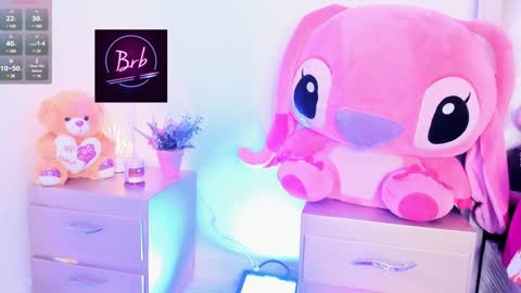 Carly     online show from 3, 2, 2025