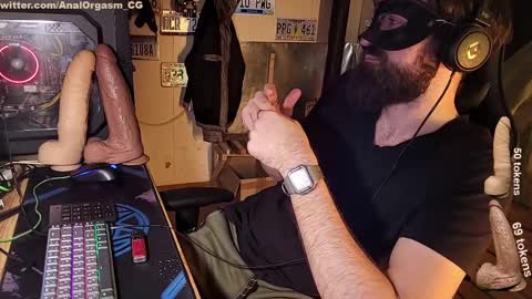 Snapshot of btarkhun chatting on 20, 2, 2025 Anal Orgasm online show from 20, 2, 2025