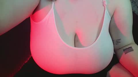 Snapshot of bubble_bambam chatting on 23, 1, 2025 Nancy 3 online show from 23, 1, 2025