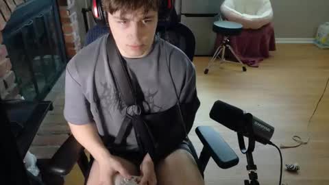 BubblebuttBdn online show from 20, 4, 2026