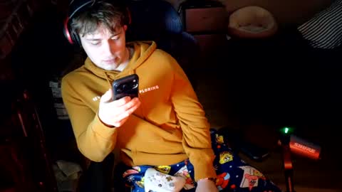 Snapshot of bubblebuttbdn chatting on 28, 6, 2026 BubblebuttBdn online show from 28, 6, 2026