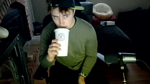 Snapshot of bubblebuttbdn chatting on 20, 7, 2026 BubblebuttBdn online show from 20, 7, 2026
