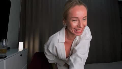 Snapshot of bubbling_crush chatting on 17, 10, 2025 bubbling_crush online show from 17, 10, 2025