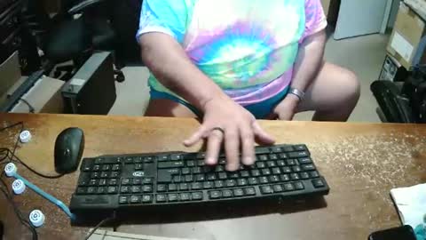 Snapshot of bucku2 chatting on 27, 11, 2025 Bucku2 online show from 27, 11, 2025