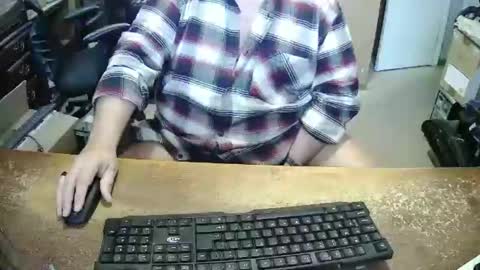 Snapshot of bucku2 chatting on 14, 12, 2025 Bucku2 online show from 14, 12, 2025