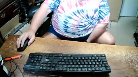 Bucku2 online show from 6, 8, 2026