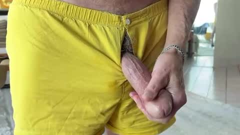 Snapshot of bucky5819 chatting on 21, 9, 2025 bucky58 online show from 21, 9, 2025