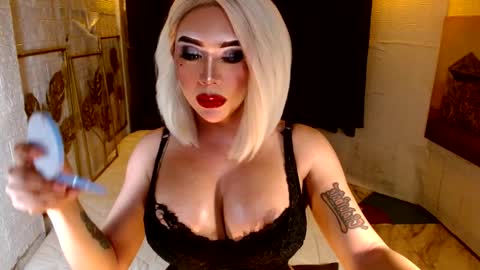 Lucienne online show from 27, 9, 2025