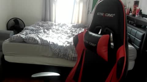 buffsexyman24 online show from 1, 3, 2025