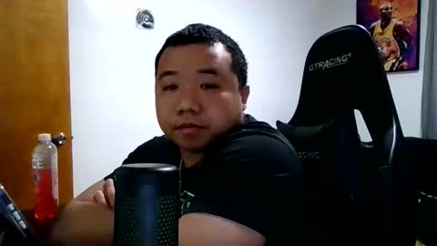 buffsexyman24 online show from 17, 3, 2026