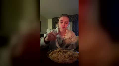 Snapshot of buggggy5 chatting on 24, 3, 2026 buggggy5 online show from 24, 3, 2026