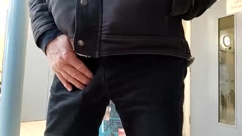 Snapshot of bulkyboners chatting on 30, 11, 2025 ejaculation for 250 online show from 30, 11, 2025