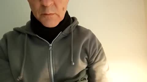 Snapshot of bulkyboners chatting on 30, 3, 2026 ejaculation for 250 online show from 30, 3, 2026