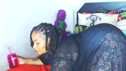 bulkyyass4u online show from 22, 3, 2026