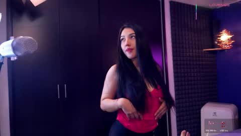 Bunny and The Rock online show from 4, 11, 2025