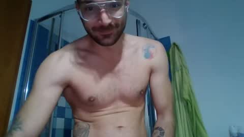 Snapshot of bullboy9292 chatting on 9, 3, 2025 Bullboy9292 online show from 9, 3, 2025