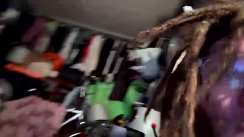 Snapshot of bunniandcryme chatting on 29, 11, 2025 bunniandcryme online show from 29, 11, 2025