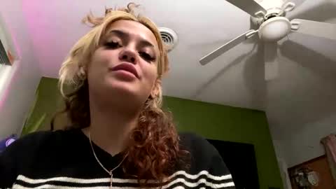 bunnibaby333 online show from 22, 9, 2025