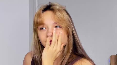 Alice online show from 30, 1, 2025