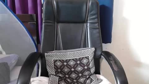 Revo  Hi dear everyone..Im on a break due to exams and studies and some functions in family..will back soon..stay tuned...Ty online show from 22, 12, 2025