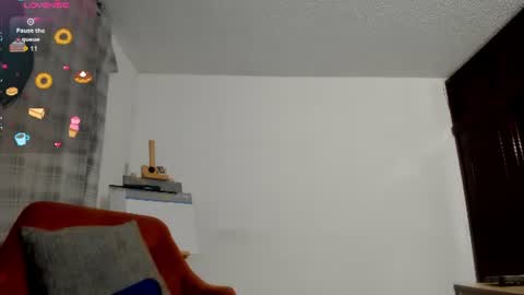 Snapshot of bunny_chloe chatting on 1, 7, 2026 bunny_chloe online show from 1, 7, 2026