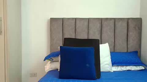 Carolina online show from 6, 11, 2025