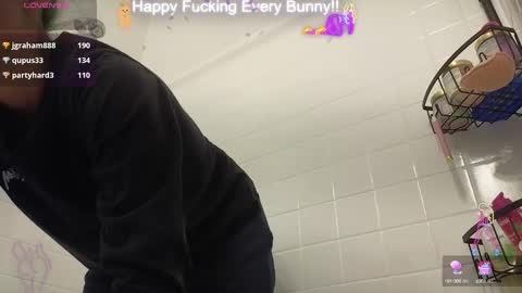 Tokki  bunny  online show from 12, 1, 2025