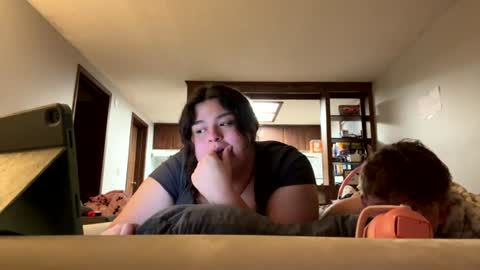 bunnyxxo05 online show from 2, 7, 2026