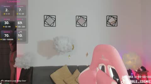 Im Val Welcome to my room My instagram Bubble cosmic online show from 5, 12, 2025