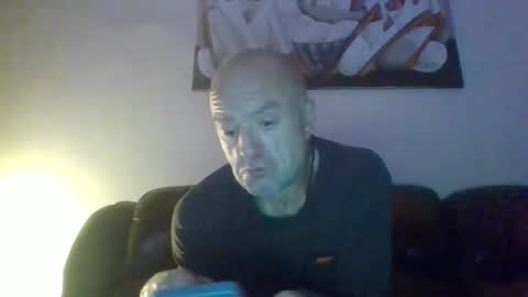 Snapshot of burnleyguy1977 chatting on 11, 11, 2025 burnleyguy1977 online show from 11, 11, 2025