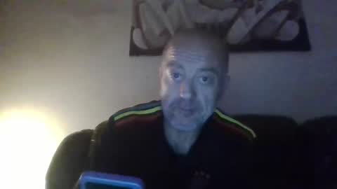 Snapshot of burnleyguy1977 chatting on 28, 11, 2025 burnleyguy1977 online show from 28, 11, 2025