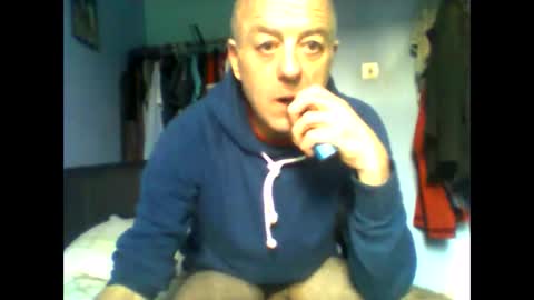 Snapshot of burnleyguy1977 chatting on 17, 2, 2026 burnleyguy1977 online show from 17, 2, 2026