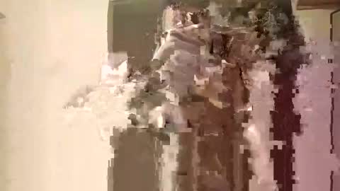 Snapshot of burnzart chatting on 10, 4, 2026 burnzart online show from 10, 4, 2026