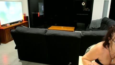 bustyboilie7 online show from 24, 3, 2026