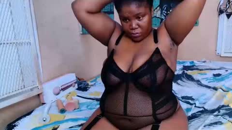 Snapshot of bustyqueenb chatting on 18, 3, 2026 BUSTYQUEENB online show from 18, 3, 2026