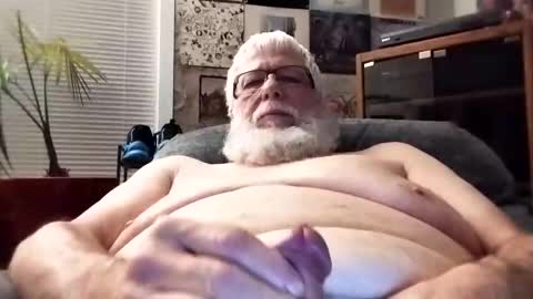 Snapshot of buttercups_2025 chatting on 18, 10, 2025 Buttercup online show from 18, 10, 2025