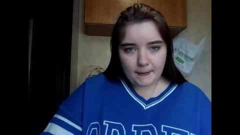 Snapshot of butterfly18988 chatting on 23, 10, 2025 butterfly18988 online show from 23, 10, 2025