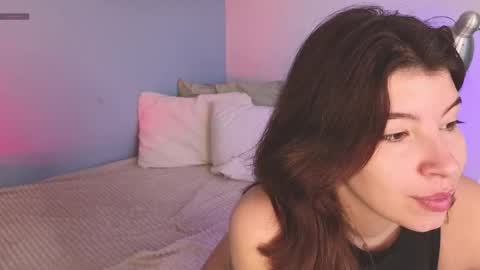 Kira online show from 4, 5, 2026