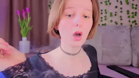 Snapshot of c0ralynx chatting on 10, 3, 2026 C0ralynx online show from 10, 3, 2026