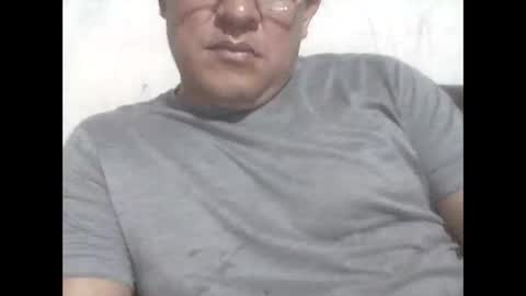 Snapshot of cachito83915 chatting on 18, 3, 2026 Cachudosexy online show from 18, 3, 2026