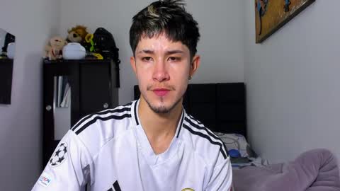 Snapshot of cafecitoo_ chatting on 1, 4, 2026 cafecitoo_ online show from 1, 4, 2026