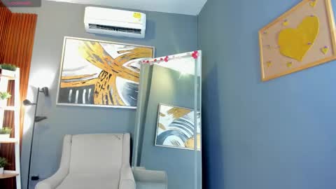 Snapshot of cailing chatting on 9, 3, 2026 I am Katherine online show from 9, 3, 2026